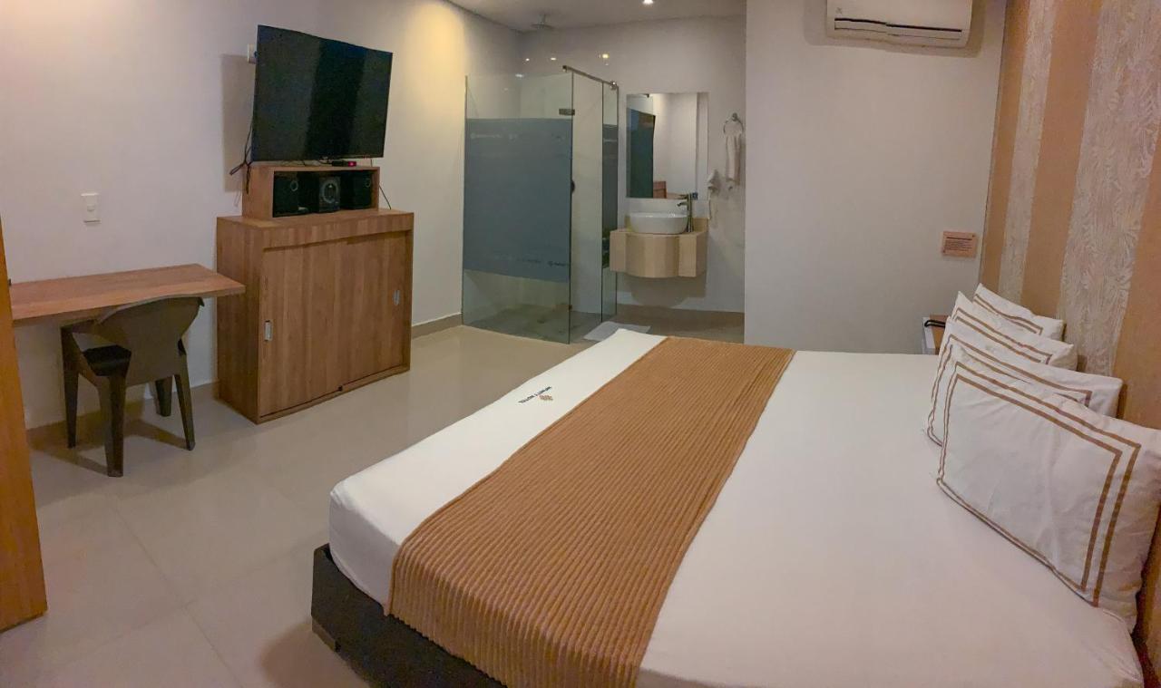 Infinity Hotel 메딜린 외부 사진