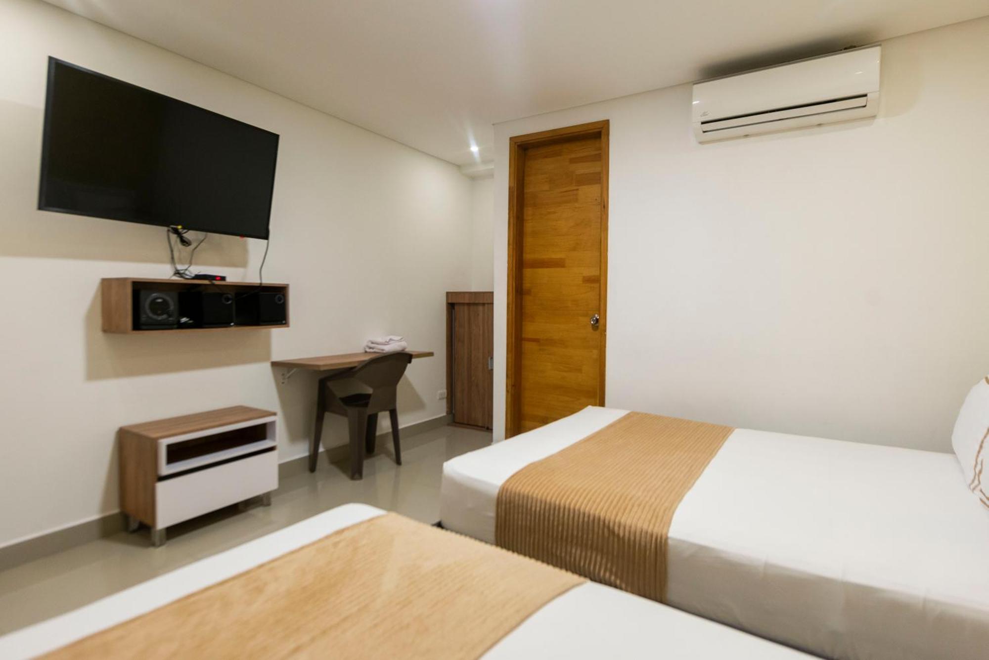 Infinity Hotel 메딜린 외부 사진