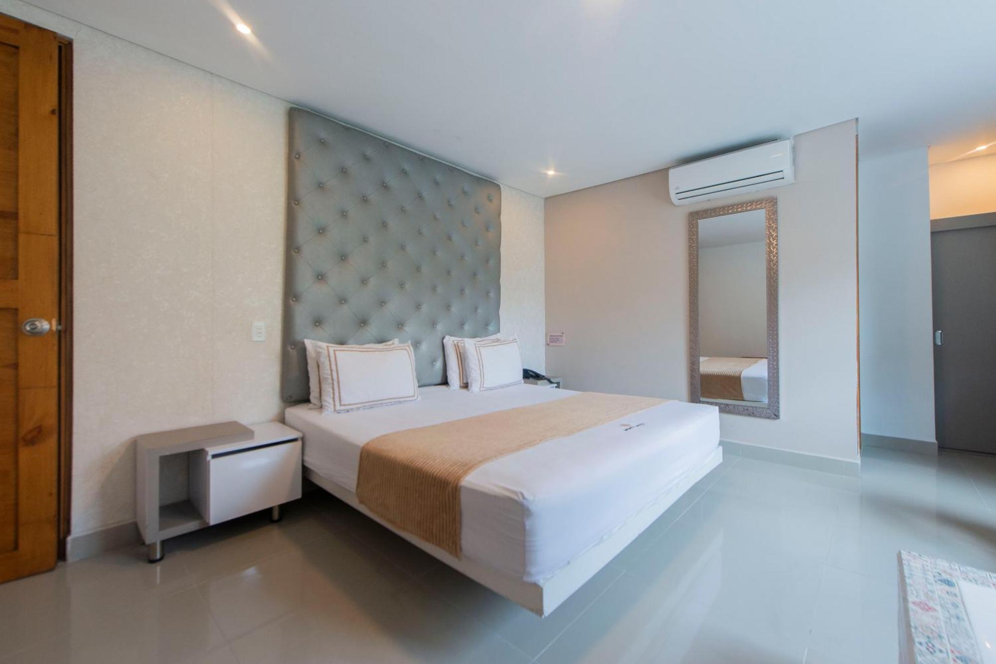 Infinity Hotel 메딜린 외부 사진